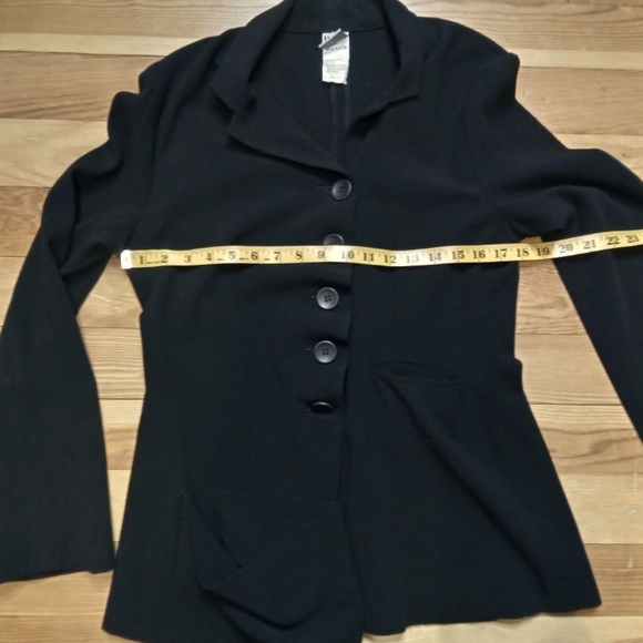 Lilith Jacket - Picture 5 of 9